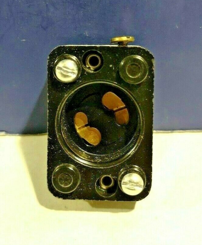 LEVITON Fluorescent Starter Base with Terminals 660W 250V 380 UL NEW 380-B gallery
