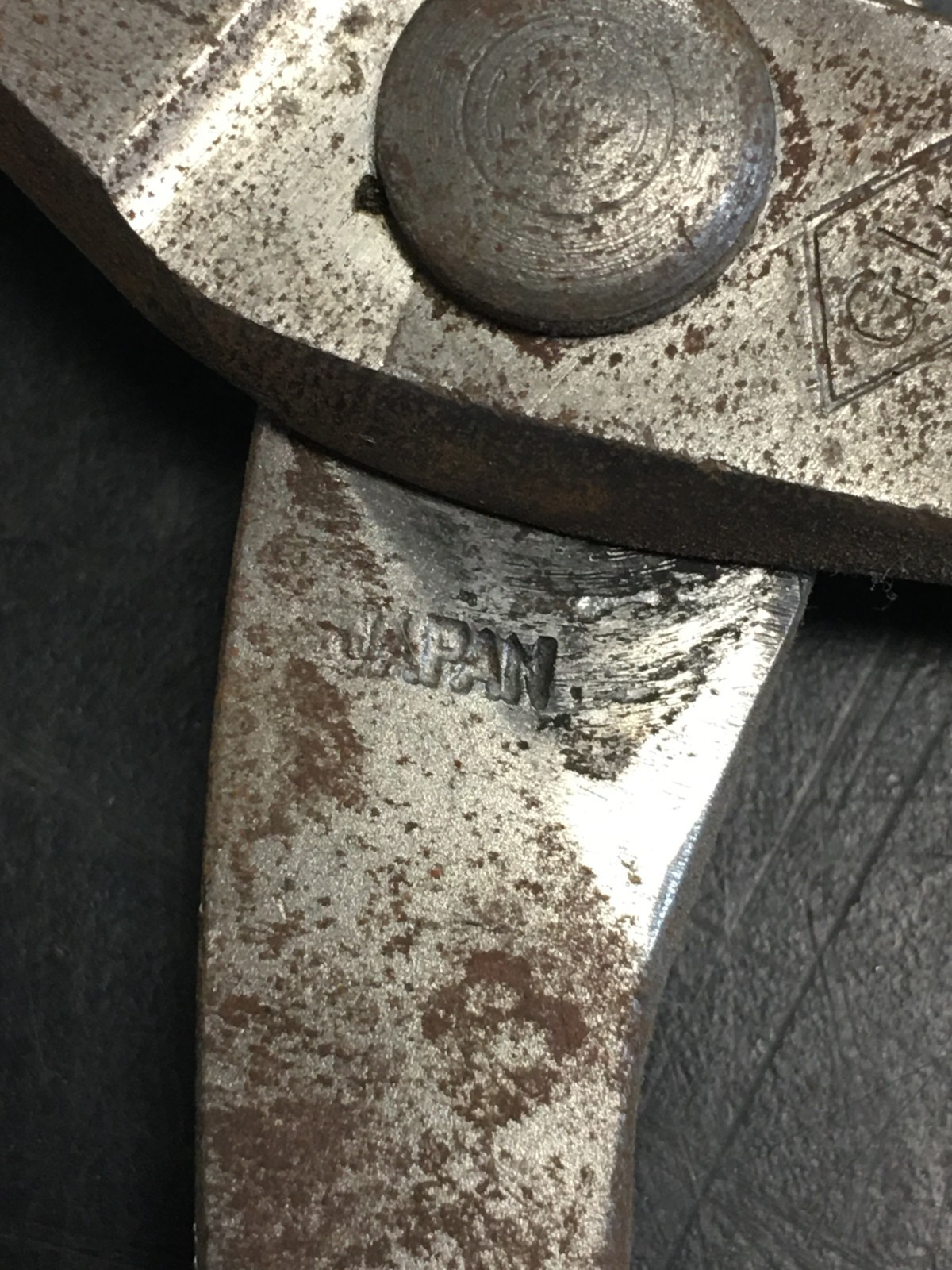 G.L NO.37, Drop Forged Solid Steel Tin Snips 7 in. USA, VINTAGE gallery