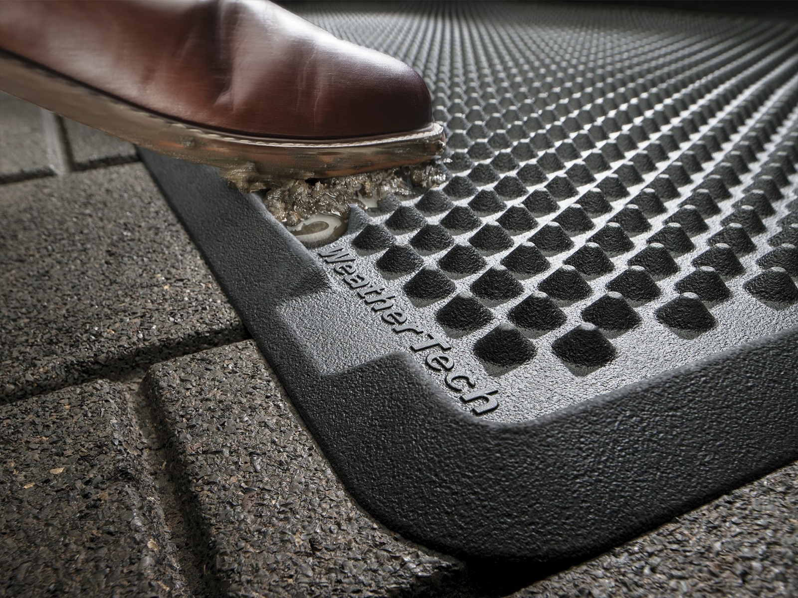 WeatherTech OutdoorMat - Heavy Duty Outdoor Mat - Scraper Edge for Debris gallery
