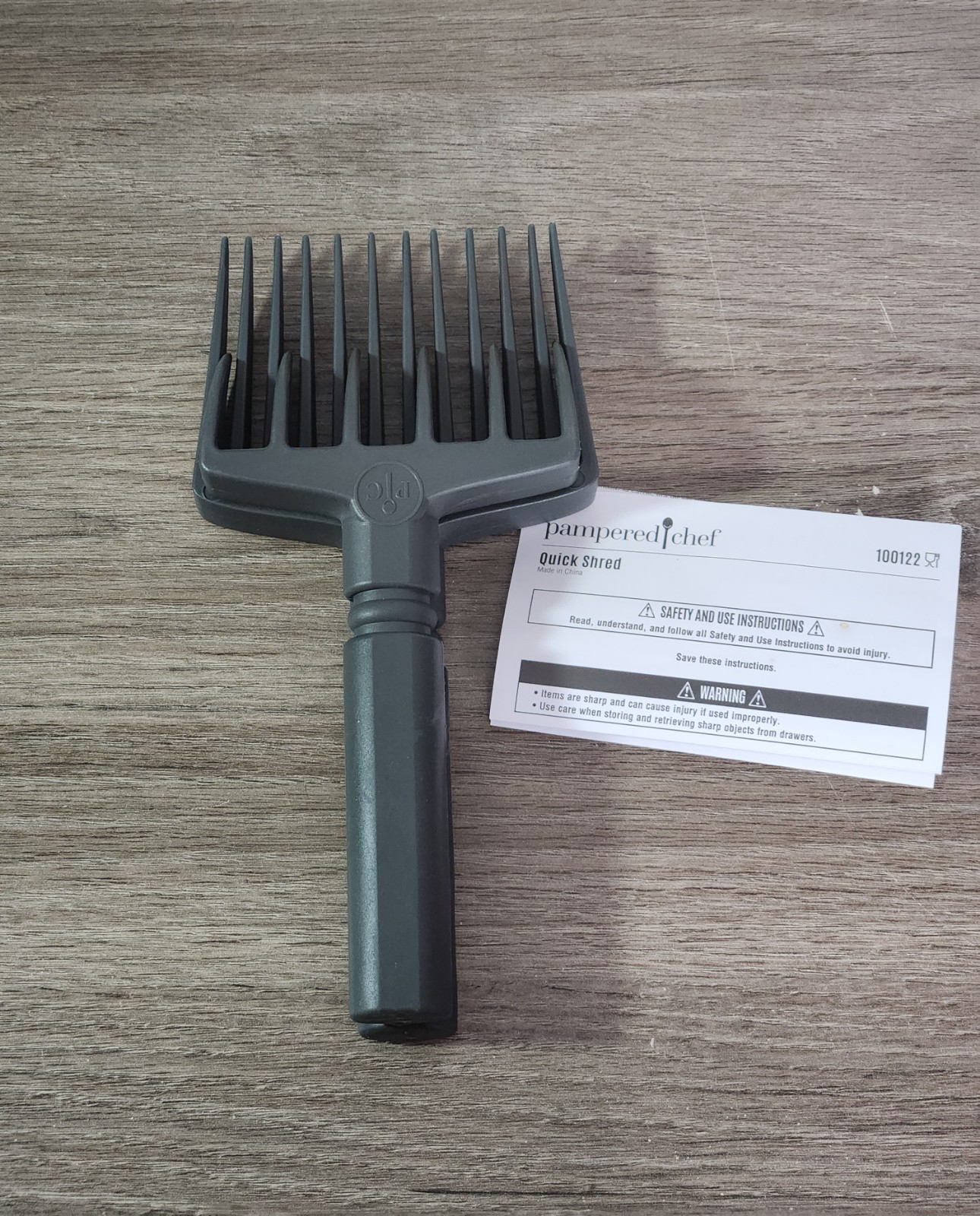 Pampered Chef # 100122 Quick Shred gallery
