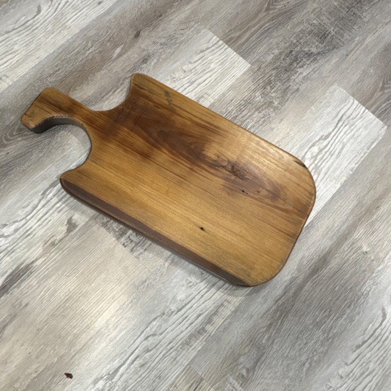 Wooden ServingBoard Medium Rectangle Solid/Plain Brown with Handle 1 Piece gallery