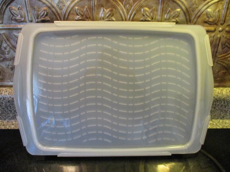CHEFMATE Marinade Tray with Snap Lid gallery