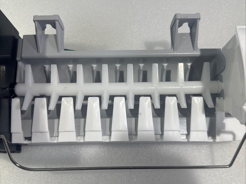 Supplying Demand Refrigerator Ice Maker Assembly W10882923 - Whirlpool W10377151 gallery