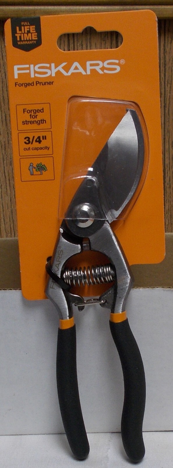 Fiskars Heavy Duty 3/4 Inch Ultra Sharp Forged Purner Shears gallery