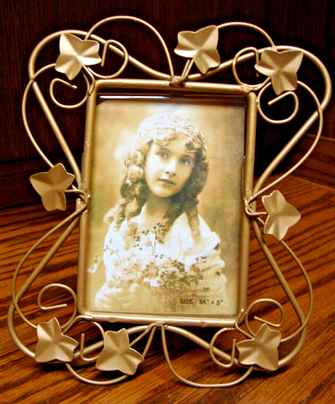 PHOTO FRAME Three Hands Corp Metal Gold Leaves Tabletop for 3.5x5" Picture B23 gallery