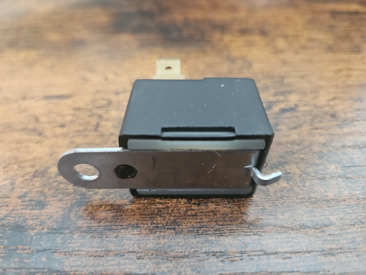 Whirlpool Dryer Buzzer WP694419 694419 M3 gallery