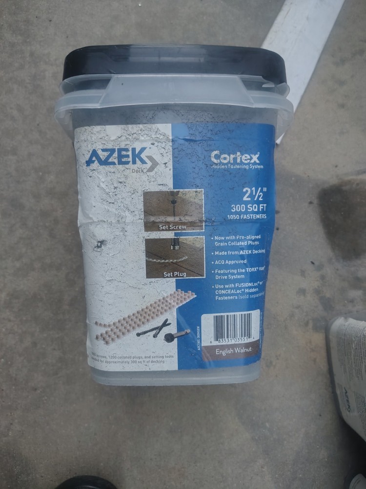 TimberTech Cortex Vintage Screws and plugs English Walnut Hidden Deck Fasteners