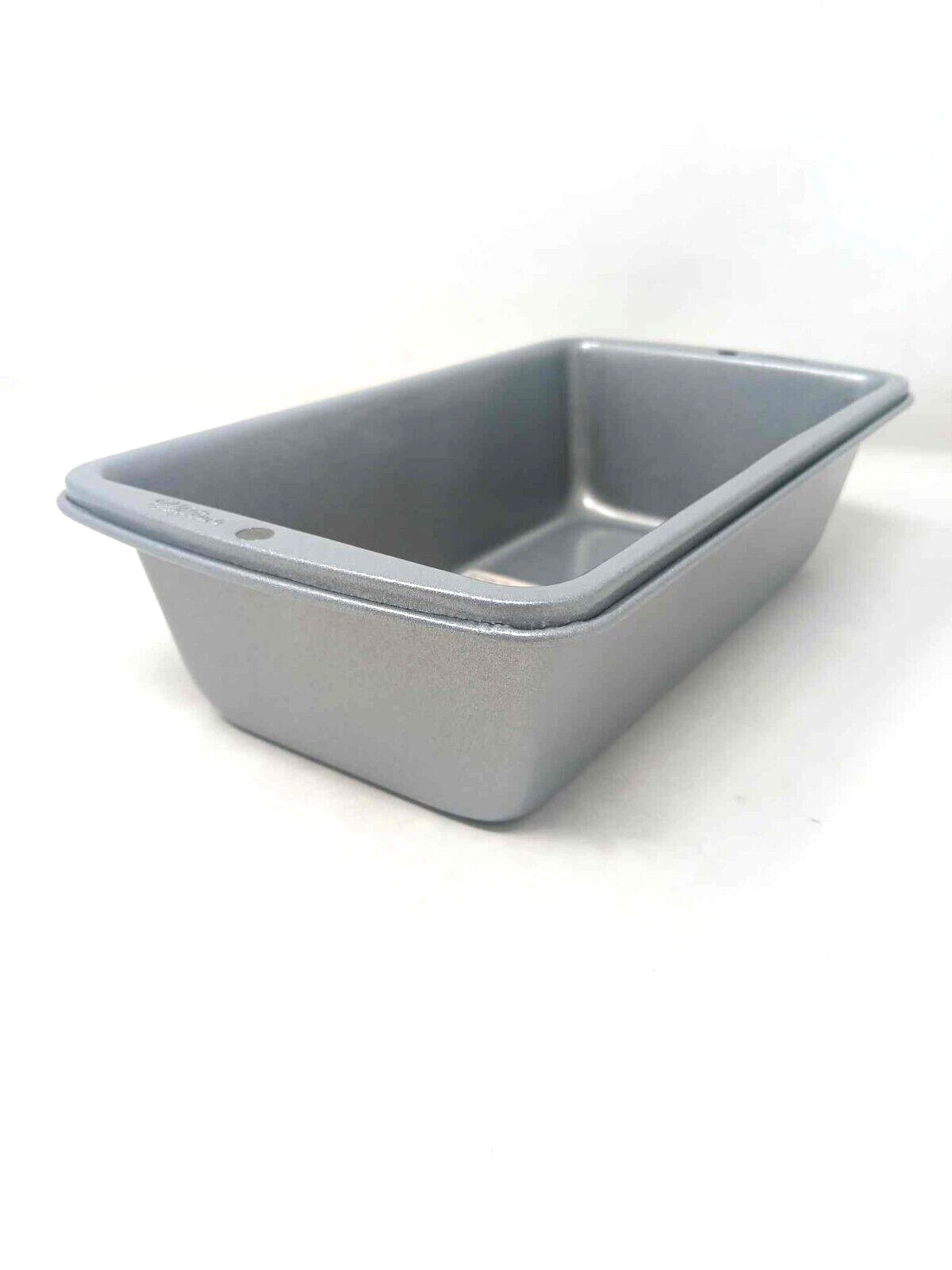 Wilton 191003159 Recipe Right Non-Stick Medium Loaf Pan, Silver gallery