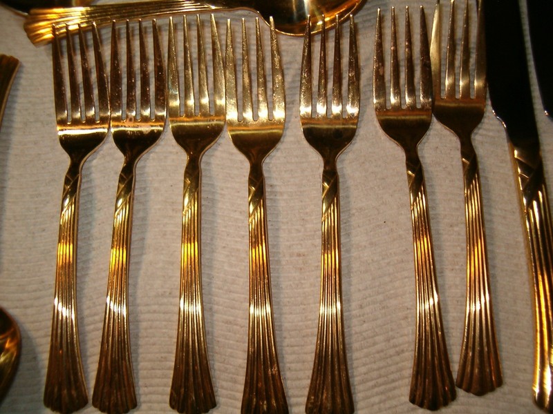 Farberware Gold Electroplate Flatware Chambord 42 Pieces Spoons Forks Knives +++ gallery
