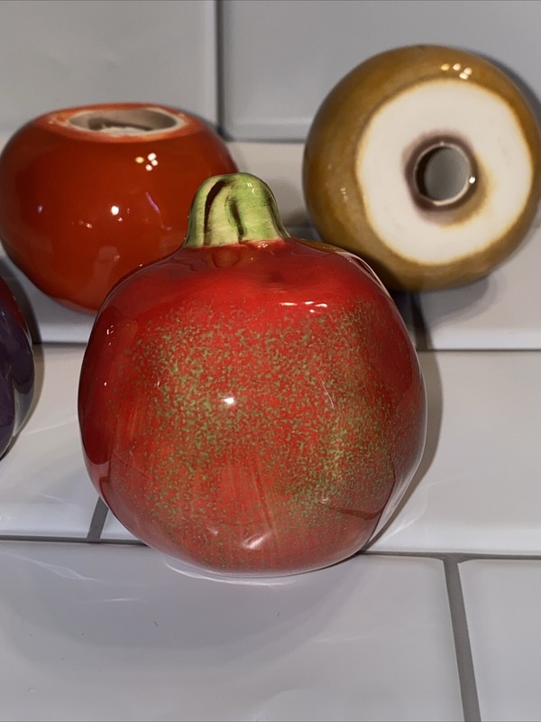 Smith & Hawkens Earthenware Figurines Ceramic Fruit Veg 4 Pc Set Wooden Box Fall gallery