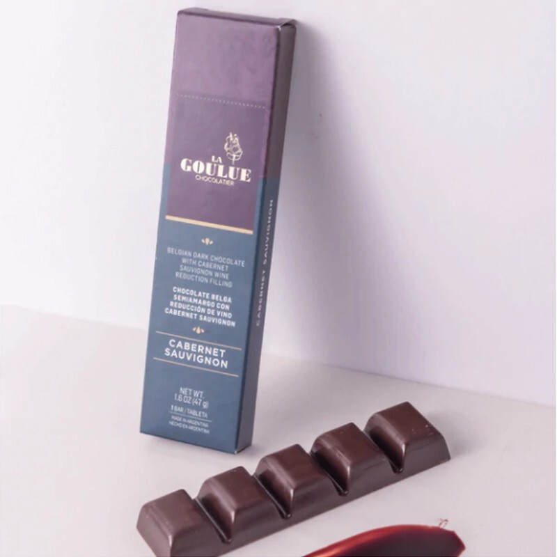 6 Chocolate Bars + 4 Chocolate Tablets + Malbec Joven Jean Rivier gallery